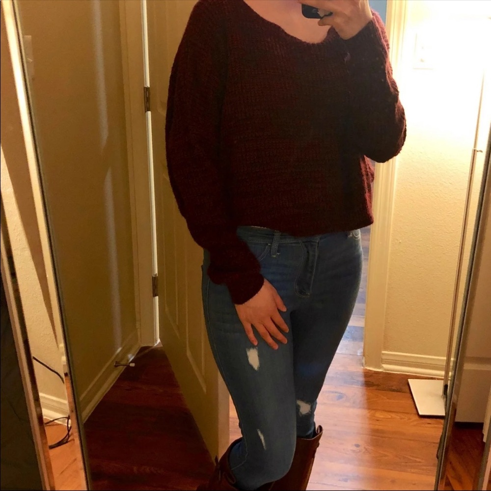 Cute Burgundy Bow Cropped Sweater